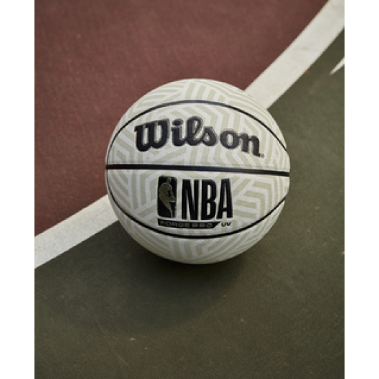 WILSON NBA FORGE PRO UV basketbola bumba