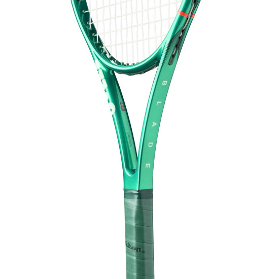 WILSON TENISA RAKETE BLADE 104 V10
